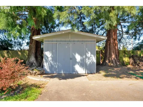 3760 Cherokee Drive Springfield OR 97478