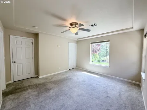 1688 NE Ruby Court Roseburg OR 97470