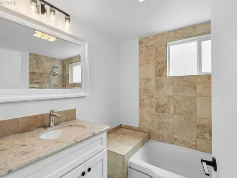 2140 48th Avenue Longview WA 98632