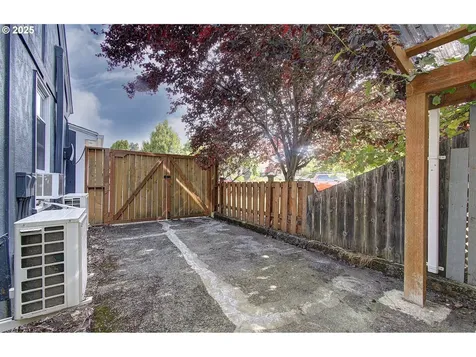 711 W 31st Street Vancouver WA 98660