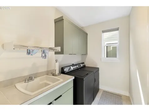 15673 NW Gooderham Street Portland OR 97229