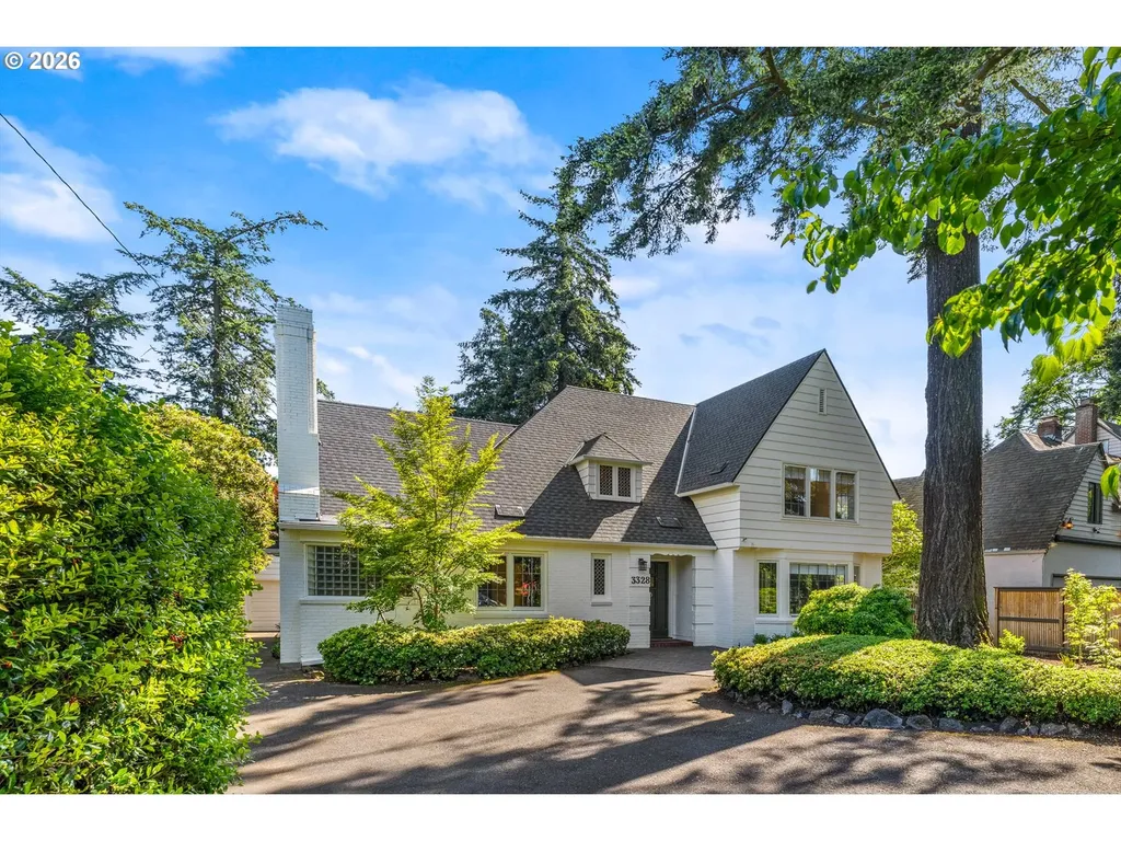 3328 SE Crystal Springs Boulevard Portland OR 97202