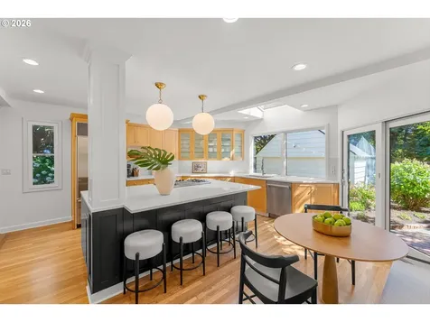 3328 SE Crystal Springs Boulevard Portland OR 97202