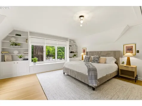 3328 SE Crystal Springs Boulevard Portland OR 97202