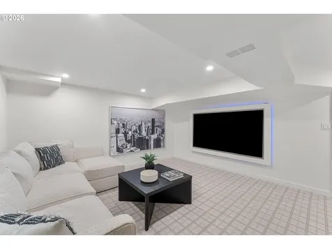 3328 SE Crystal Springs Boulevard Portland OR 97202