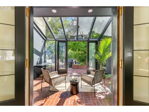 3328 SE Crystal Springs Boulevard Portland OR 97202