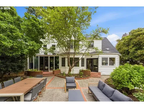 3328 SE Crystal Springs Boulevard Portland OR 97202