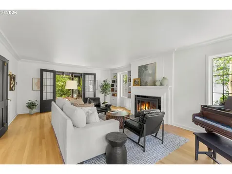 3328 SE Crystal Springs Boulevard Portland OR 97202