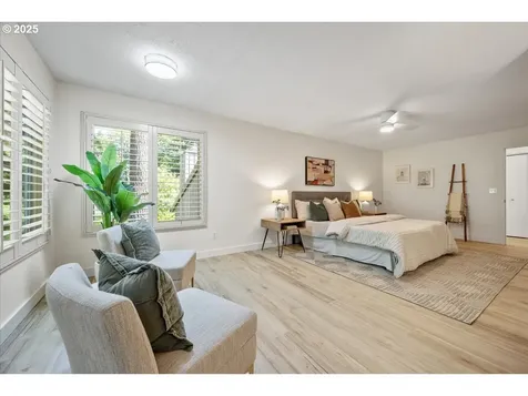 17221 SW Oakenshield Court Portland OR 97224