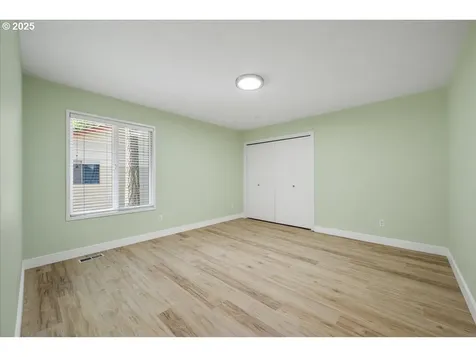 17221 SW Oakenshield Court Portland OR 97224