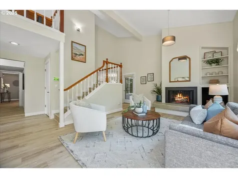 17221 SW Oakenshield Court Portland OR 97224