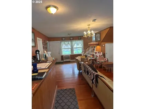 104 E Main Street Mitchell OR 97750