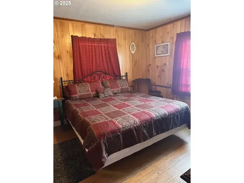 104 E Main Street Mitchell OR 97750