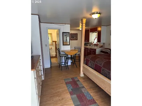 104 E Main Street Mitchell OR 97750