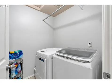 2705 SE 74th Way Hillsboro OR 97123