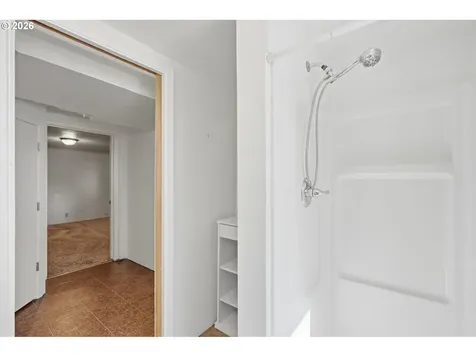 7214 SW 10th Avenue Portland OR 97219