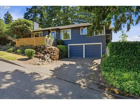 7214 SW 10th Avenue Portland OR 97219