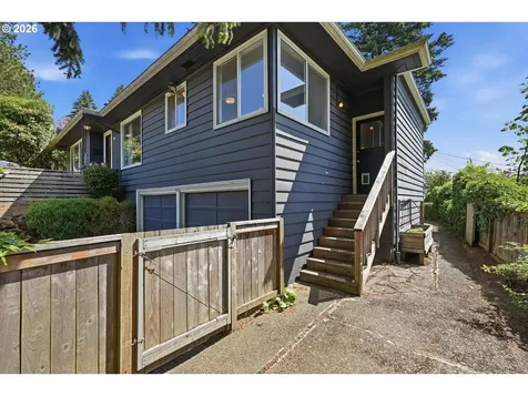 7214 SW 10th Avenue Portland OR 97219