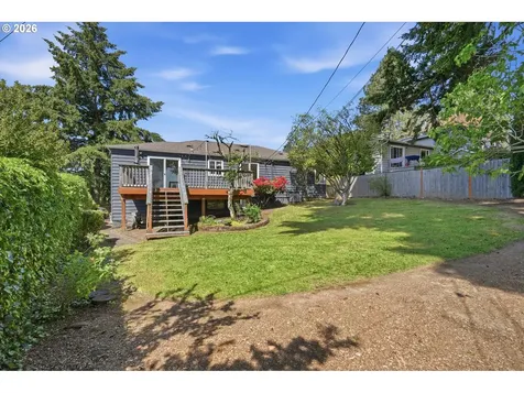 7214 SW 10th Avenue Portland OR 97219