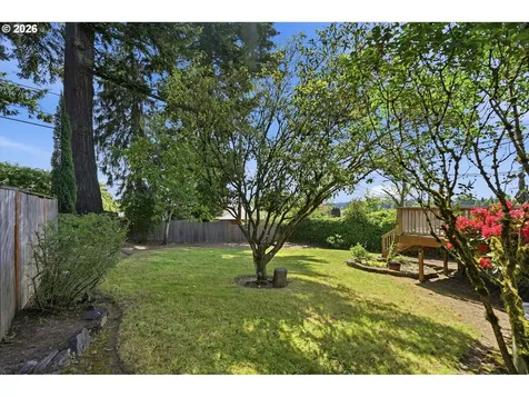 7214 SW 10th Avenue Portland OR 97219