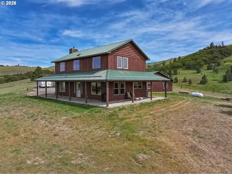 6 Mt Adams View Road Lyle WA 98635