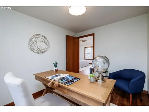 8152 SW Ashford Street Portland OR 97224