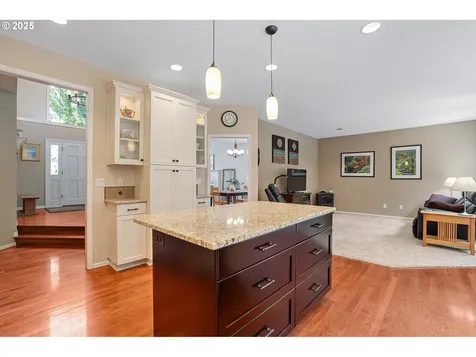 4710 SW Joshua Street Tualatin OR 97062