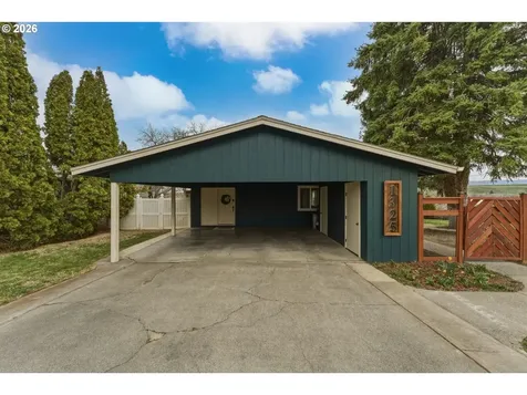 1325 College Street Milton-freewater OR 97862