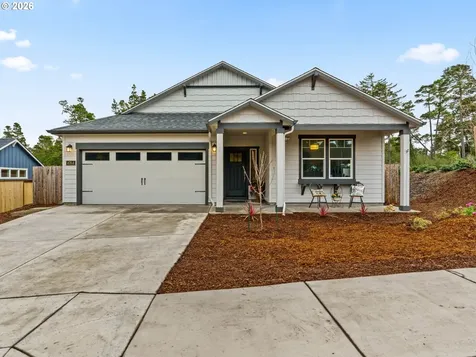 4764 Stonefield Court Florence OR 97439