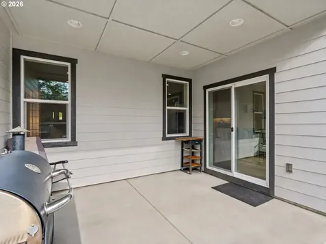 4764 Stonefield Court Florence OR 97439