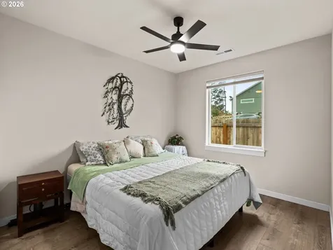 4764 Stonefield Court Florence OR 97439