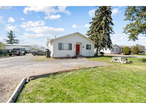 1675 NW 11th Street Hermiston OR 97838