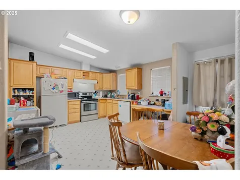 1675 NW 11th Street Hermiston OR 97838
