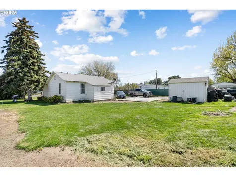 1675 NW 11th Street Hermiston OR 97838