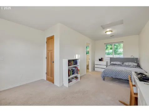 902 Elan Drive Hood River OR 97031