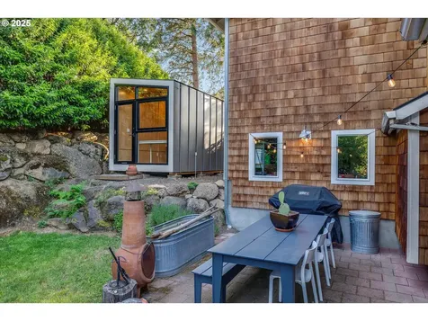 902 Elan Drive Hood River OR 97031