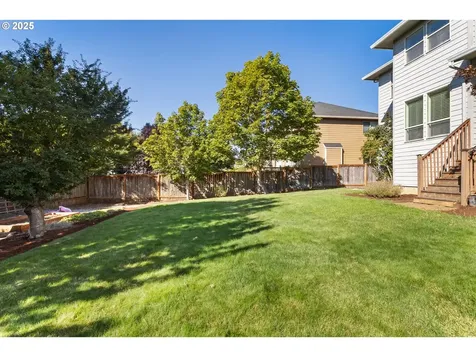 2716 Old Farm Avenue NW Salem OR 97304