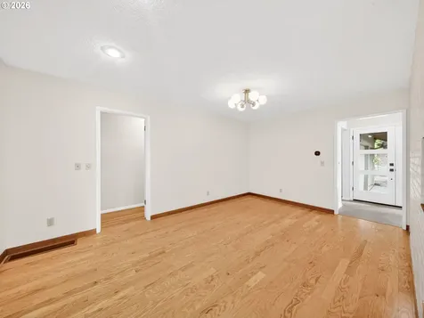 3523 SW Jerald Court Portland OR 97221