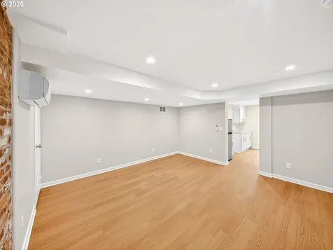 3523 SW Jerald Court Portland OR 97221