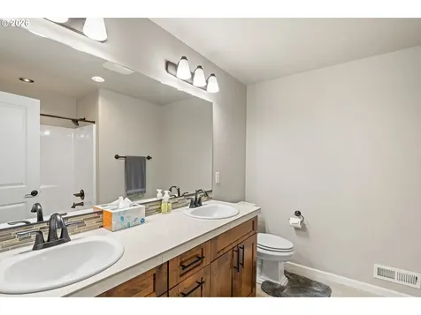 4502 NE 118th Street Vancouver WA 98686