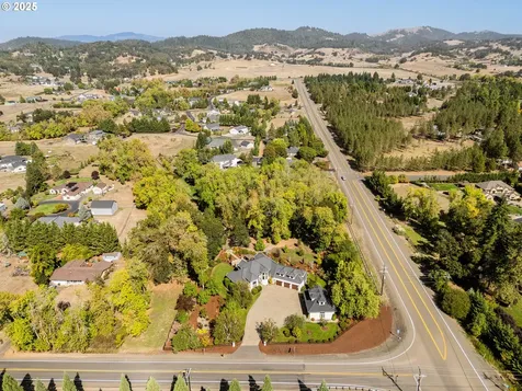 155 Old Garden Valley Road Roseburg OR 97471