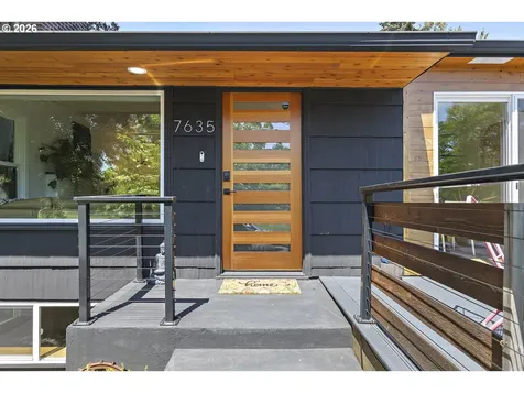 7635 SE Market Street Portland OR 97215