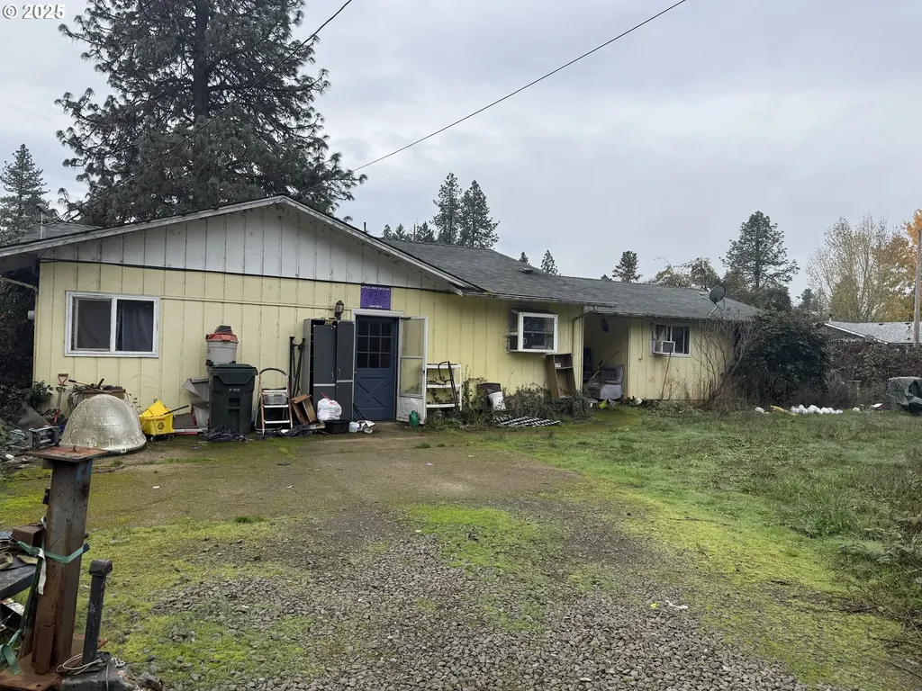 25780 Perkins Road Veneta OR 97487