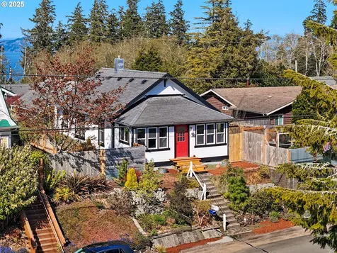 146 Lexington Avenue Astoria OR 97103