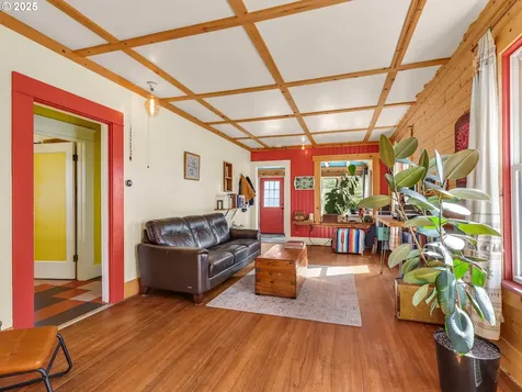 146 Lexington Avenue Astoria OR 97103