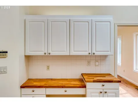7912 SW Skyhar Court Portland OR 97223