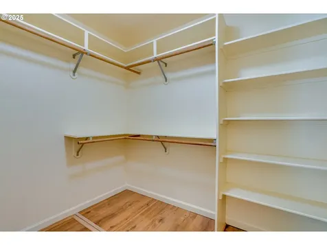 7912 SW Skyhar Court Portland OR 97223