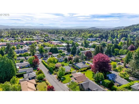 670 NW 5th Street Gresham OR 97030