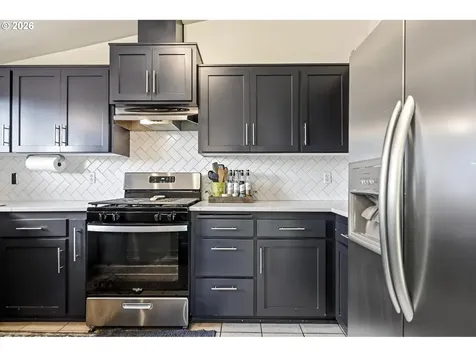 624 N Pershing Street Mt. Angel OR 97362