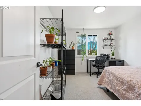 624 N Pershing Street Mt. Angel OR 97362